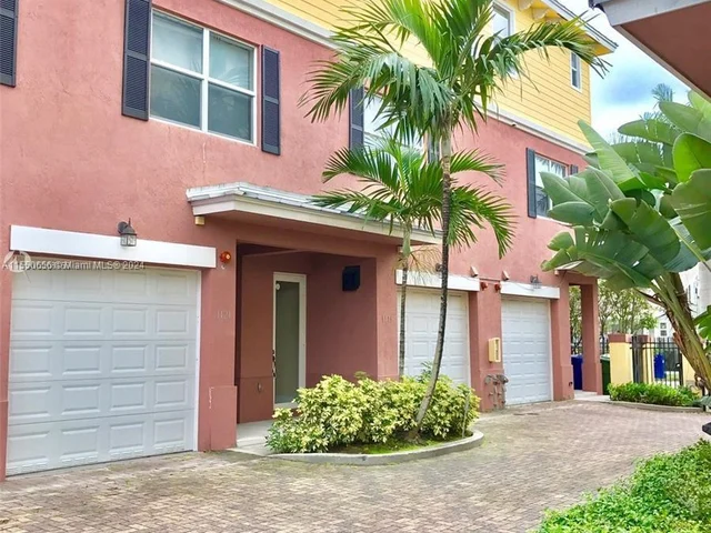 1145 SW 1st St # 1145, Fort Lauderdale FL 33312