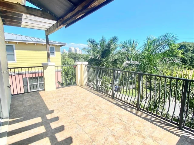 1145 SW 1st St # 1145, Fort Lauderdale FL 33312