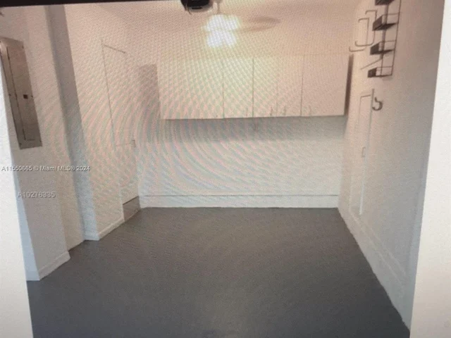 16225 SW 99th Ter, Miami FL 33196