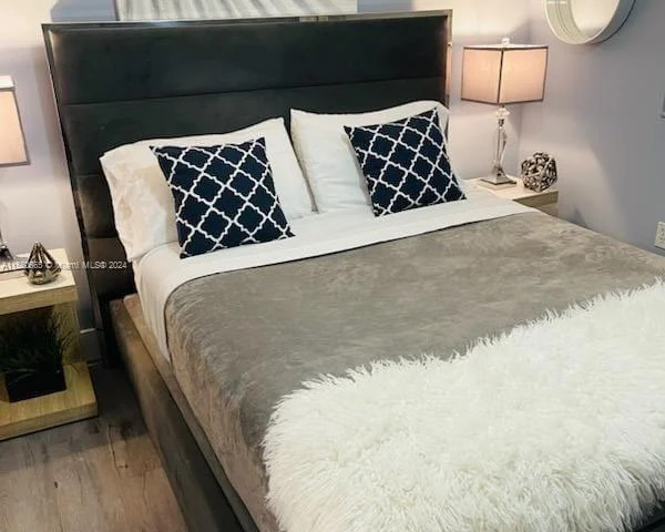 16225 SW 99th Ter, Miami FL 33196