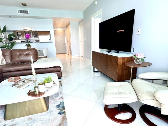 540 west ave # 1912, Miami Beach FL 33139