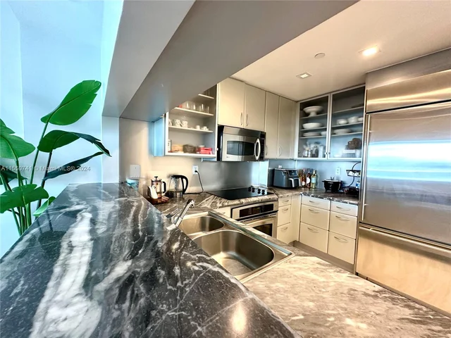 540 west ave # 1912, Miami Beach FL 33139