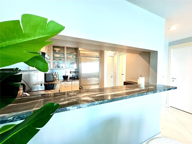 540 west ave # 1912, Miami Beach FL 33139