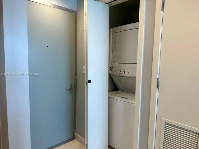 540 west ave # 1912, Miami Beach FL 33139