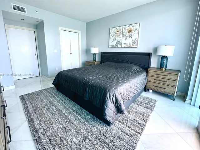 540 west ave # 1912, Miami Beach FL 33139