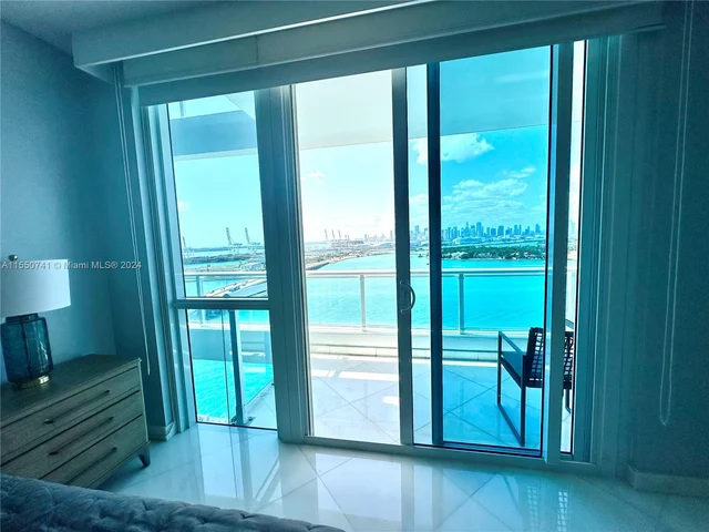540 west ave # 1912, Miami Beach FL 33139
