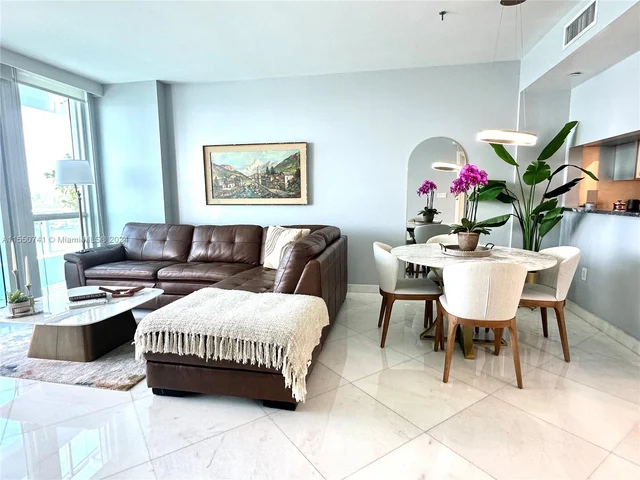 540 west ave # 1912, Miami Beach FL 33139