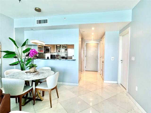 540 west ave # 1912, Miami Beach FL 33139