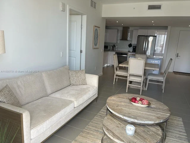 1600 NE 1st Ave # 2208, Miami FL 33132