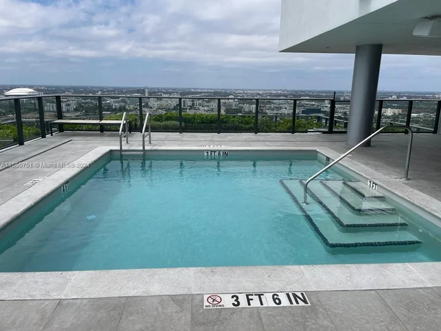 1600 NE 1st Ave # 2208, Miami FL 33132