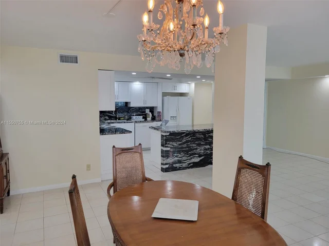 1410 S Ocean Dr # 1208, Hollywood FL 33019