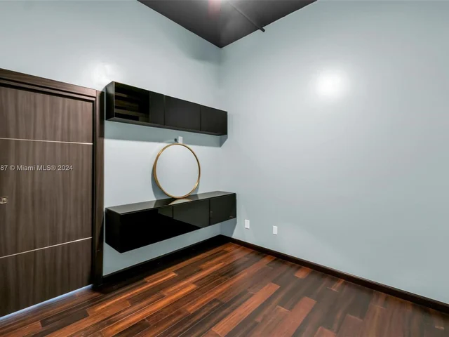 3029 NE 188th St # 819, Aventura FL 33180