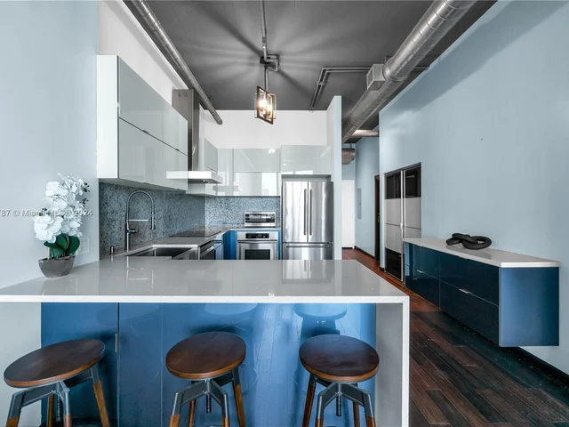 3029 NE 188th St # 819, Aventura FL 33180