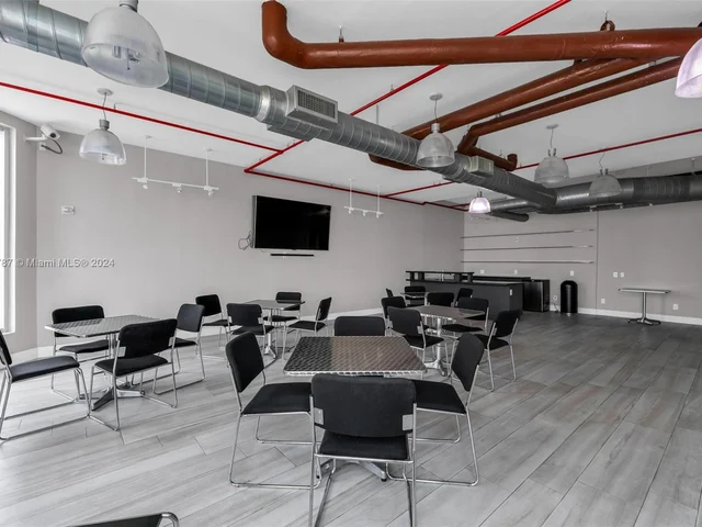 3029 NE 188th St # 819, Aventura FL 33180