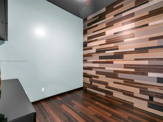 3029 NE 188th St # 819, Aventura FL 33180