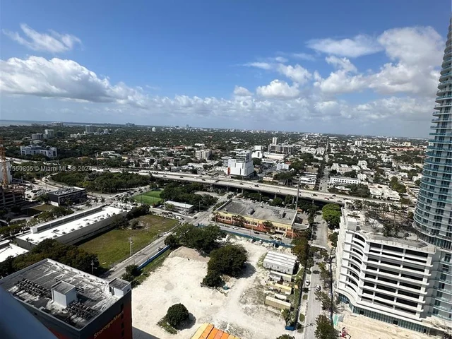 185 SW 7th St # 2800, Miami FL 33130