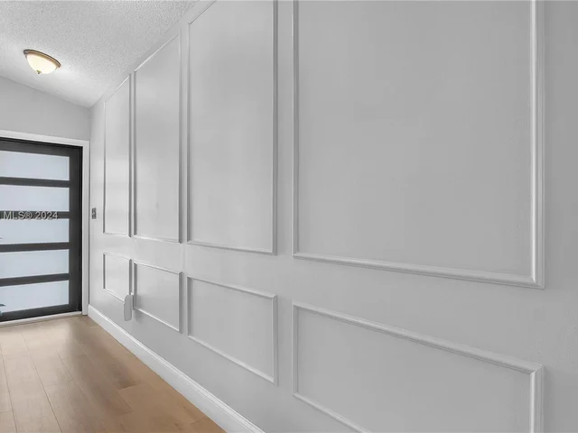 2048 NW 164th Ave, Pembroke Pines FL 33028