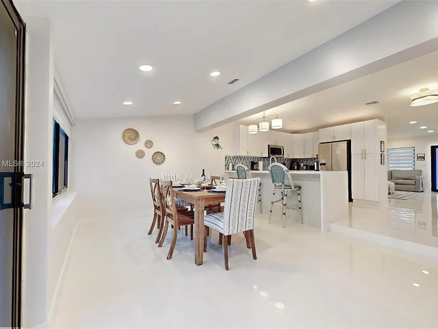 1201 S Citrus Isle # 2, Fort Lauderdale FL 33315