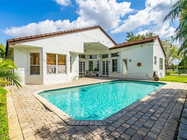 18708 SW 47th St, Miramar FL 33029