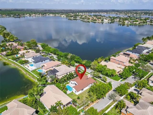 18708 SW 47th St, Miramar FL 33029