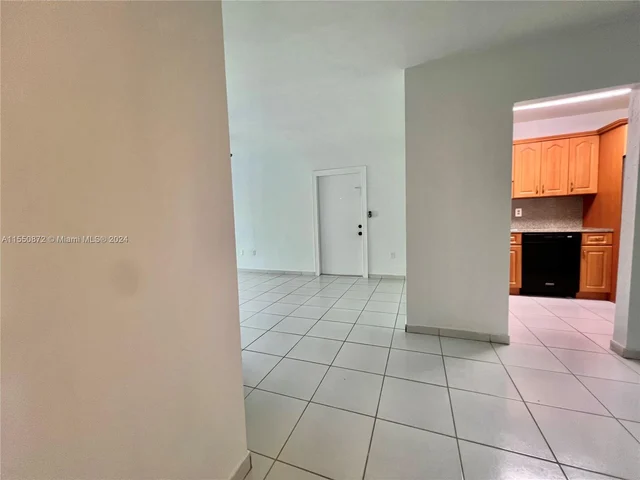 7829 Miller Dr # B202, Miami FL 33155