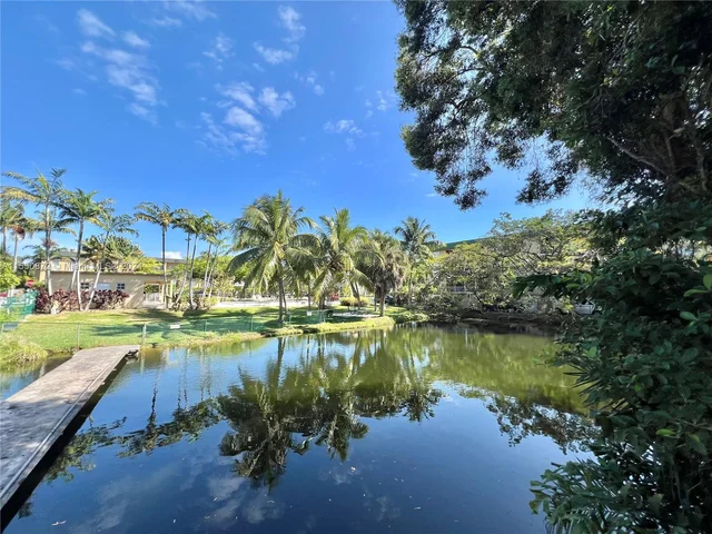 7829 Miller Dr # B202, Miami FL 33155