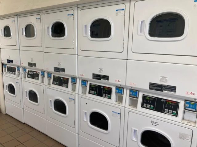 7829 Miller Dr # B202, Miami FL 33155