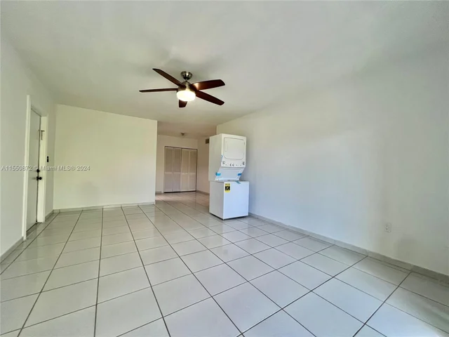 7829 Miller Dr # B202, Miami FL 33155