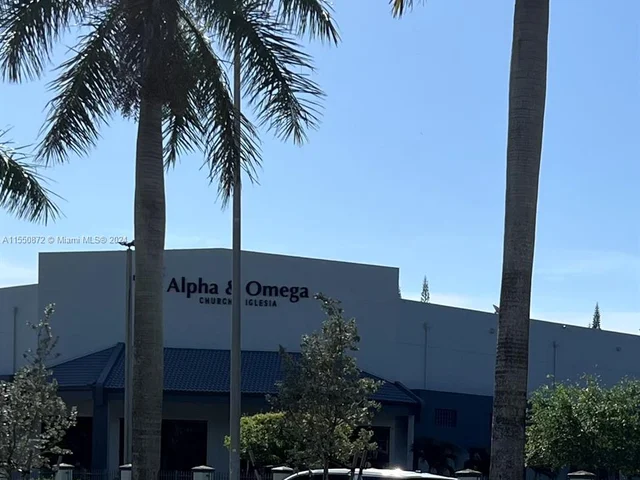 7829 Miller Dr # B202, Miami FL 33155