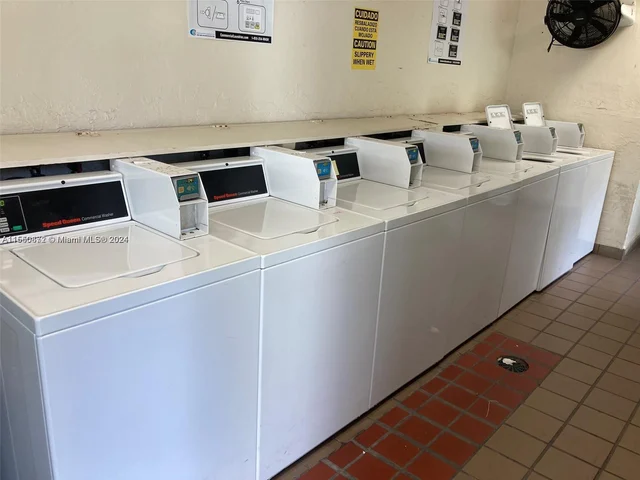 7829 Miller Dr # B202, Miami FL 33155