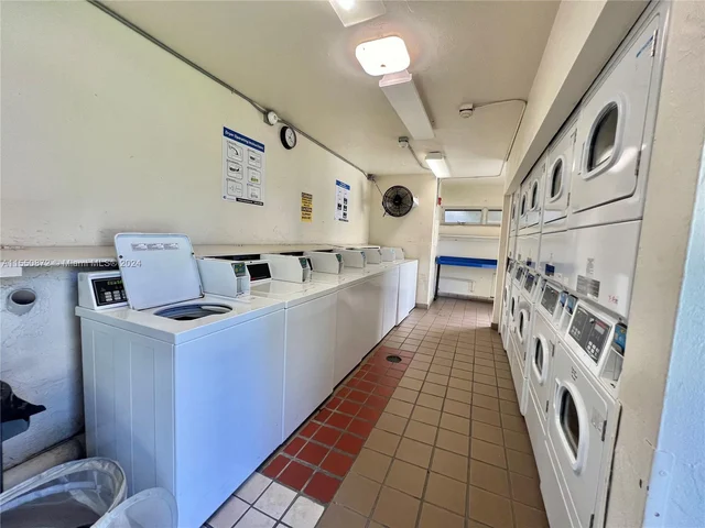 7829 Miller Dr # B202, Miami FL 33155