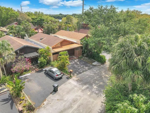 6120 NW 33rd Way # 6120, Fort Lauderdale FL 33309