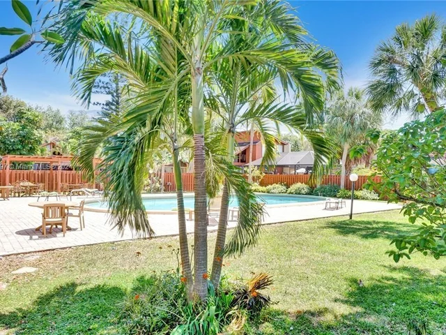 6120 NW 33rd Way # 6120, Fort Lauderdale FL 33309