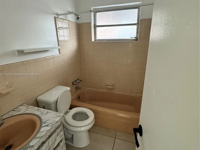 6311 Moseley St # 2, Hollywood FL 33024