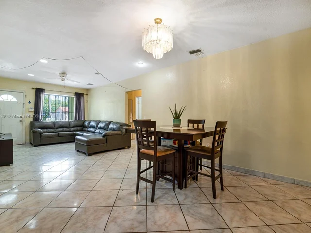 1160 NW 120th St, North Miami FL 33168