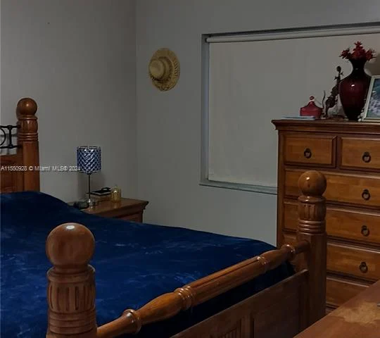 3149 W 68th Pl, Hialeah FL 33018