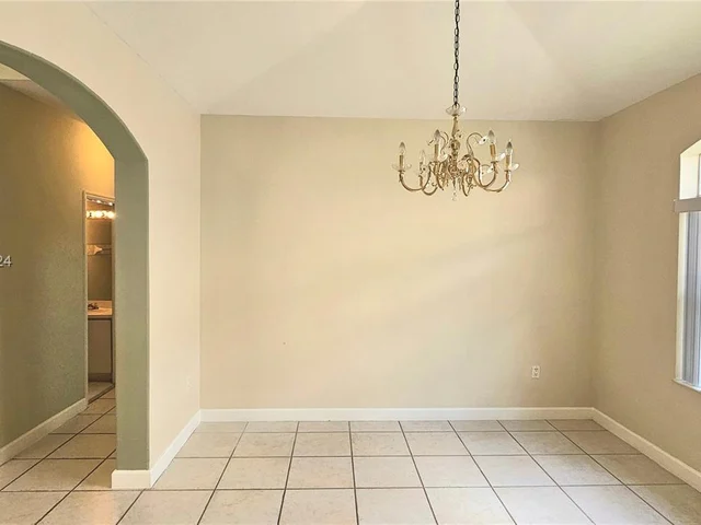 13160 NW 7th Ter, Miami FL 33182