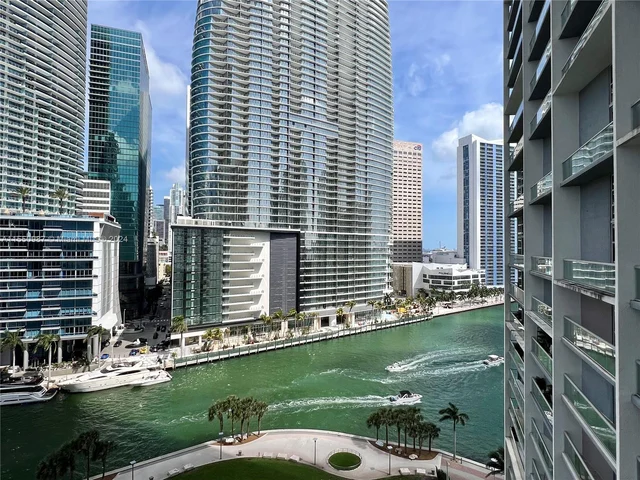 475 Brickell Ave # 1410, Miami FL 33131