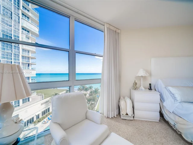 6001 N Ocean Dr # 702, Hollywood FL 33019