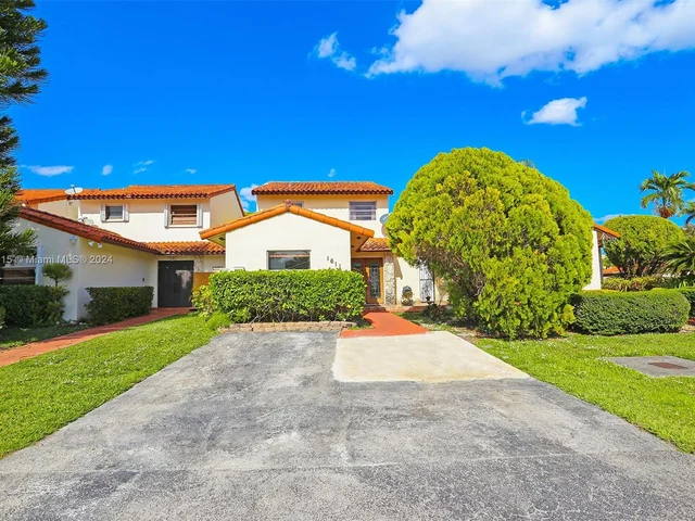 1611 SW 124th Pl Concourse # 123, Miami FL 33175