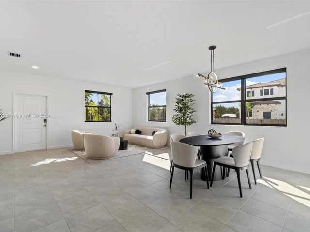 13265 SW 234 ST, Miami FL 33032