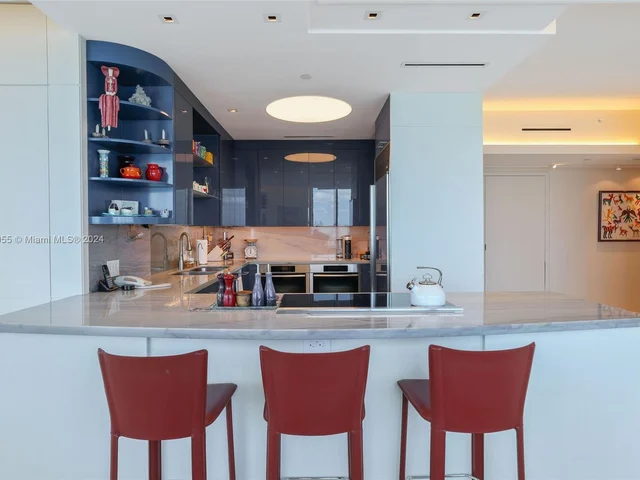 6899 Collins Ave # 2804, Miami Beach FL 33141