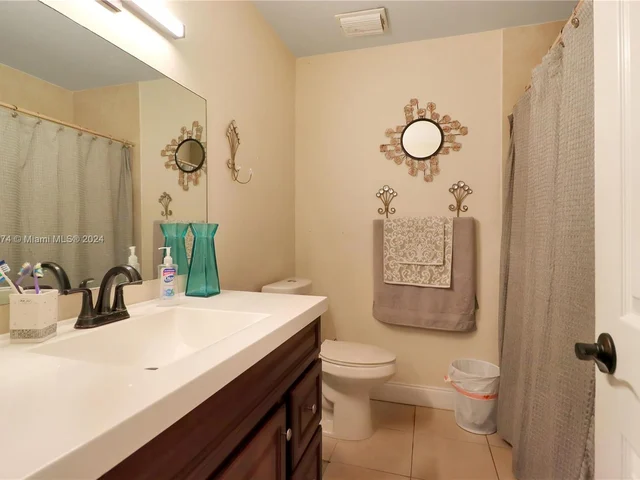 16313 SW 103rd Pl, Miami FL 33157