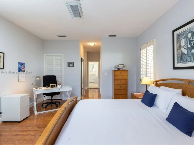 11153 SW 145th Pl, Miami FL 33186