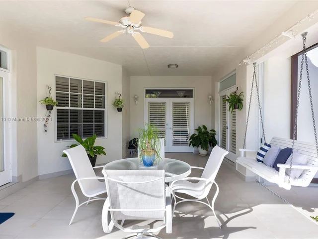 11153 SW 145th Pl, Miami FL 33186