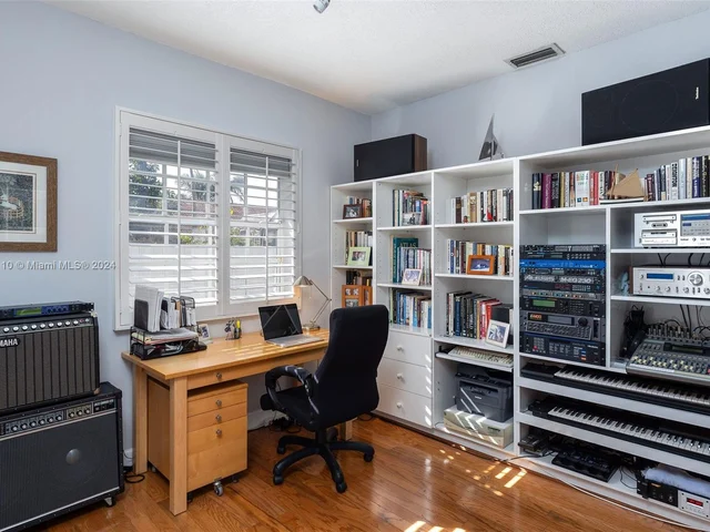 11153 SW 145th Pl, Miami FL 33186