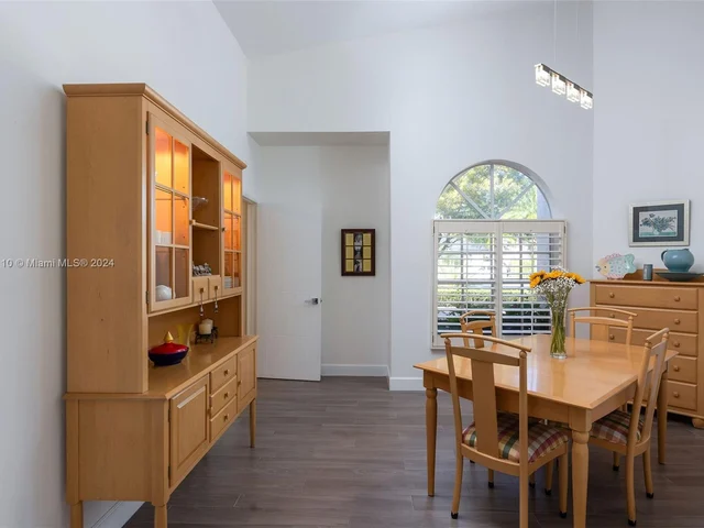 11153 SW 145th Pl, Miami FL 33186