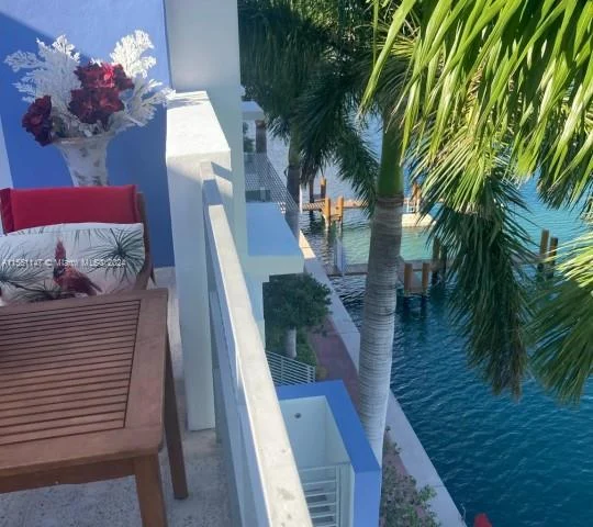 155 N Shore Dr # 155, Miami Beach FL 33141