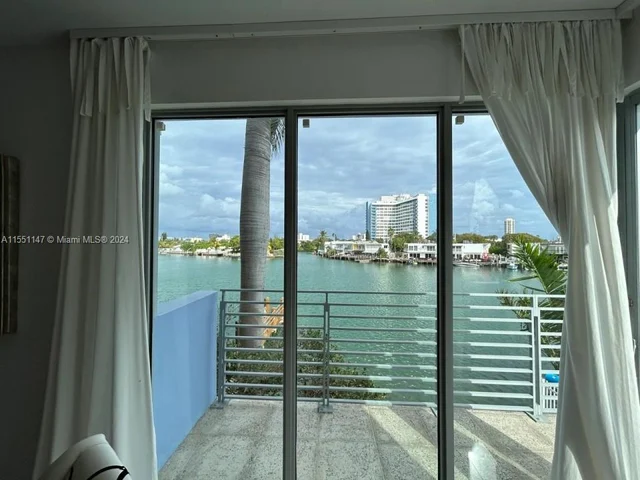 155 N Shore Dr # 155, Miami Beach FL 33141