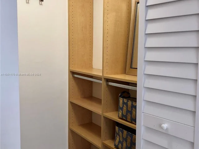 10141 W Sunrise Blvd # 203, Plantation FL 33322